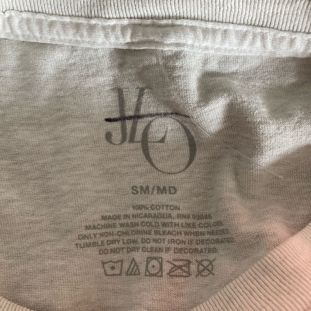 NWOT Retro JLO Graphic Tshirt Size S/M - Picture 11 of 11